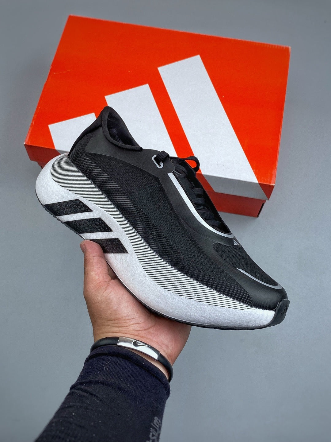ADIDAS HYPERBOOST