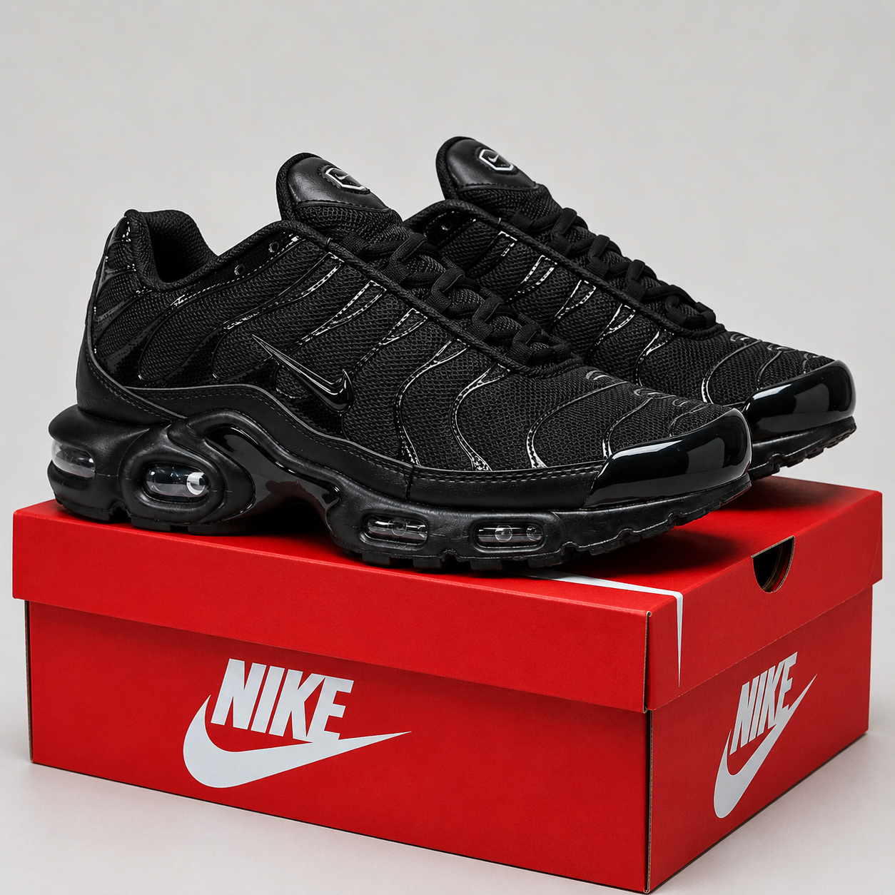 NIKE AIR TN "TRIPLE BLACK"