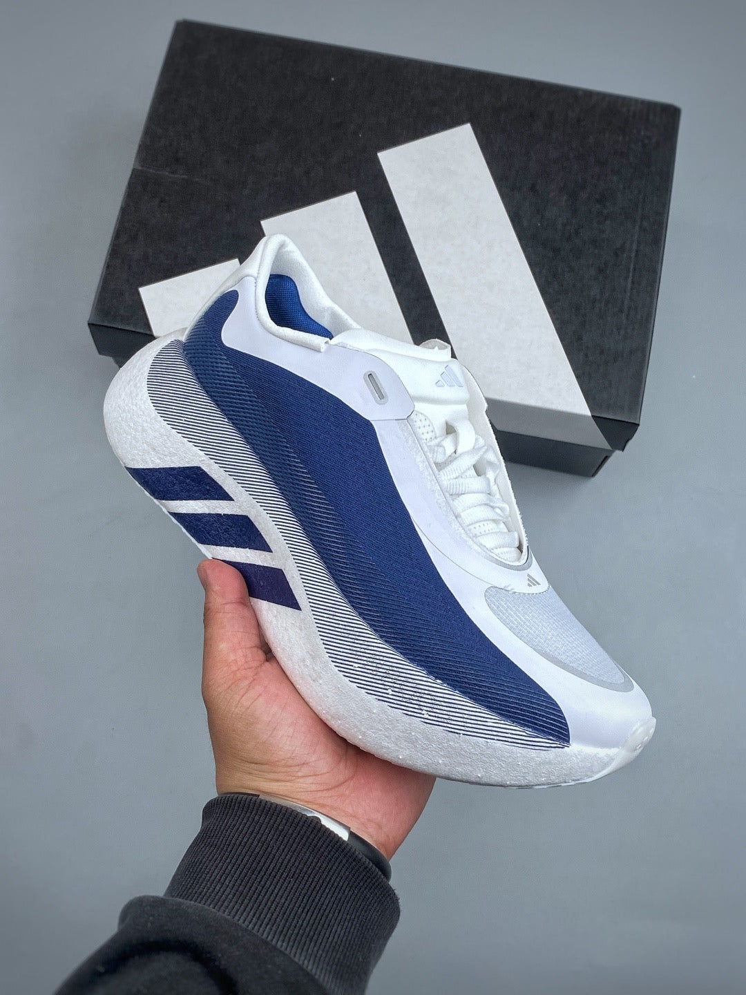 ADIDAS HYPERBOOST