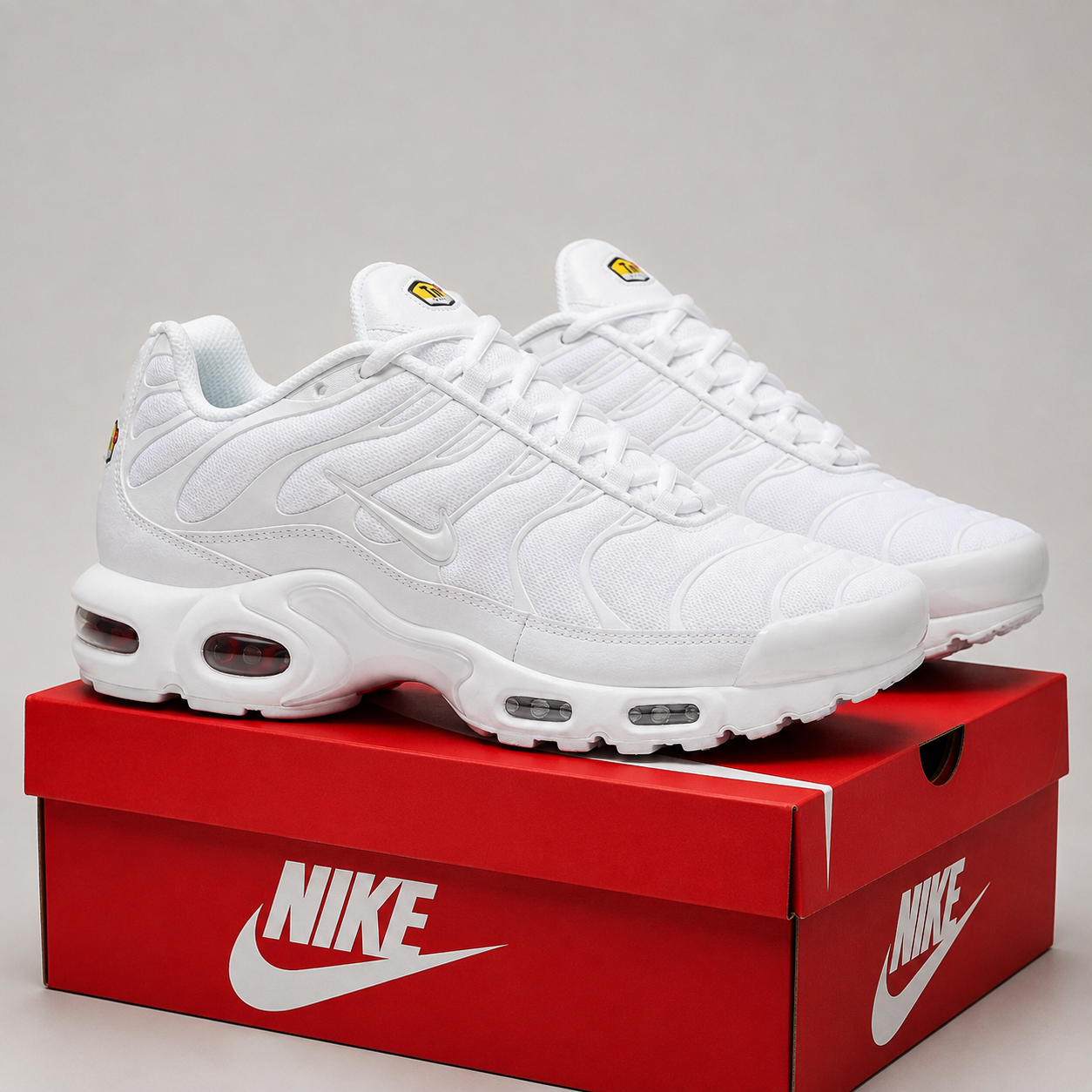NIKE AIR TN "TRIPLE WHITE"